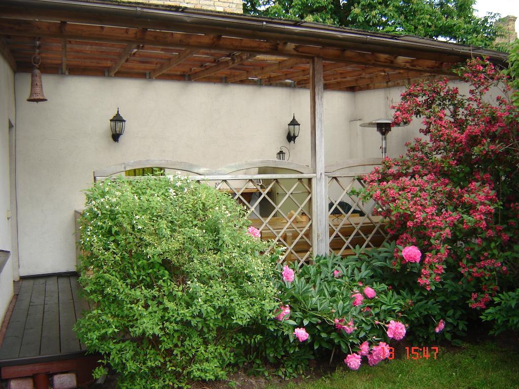 Viesu Nams Mezu 13 Ventspils Quarto foto